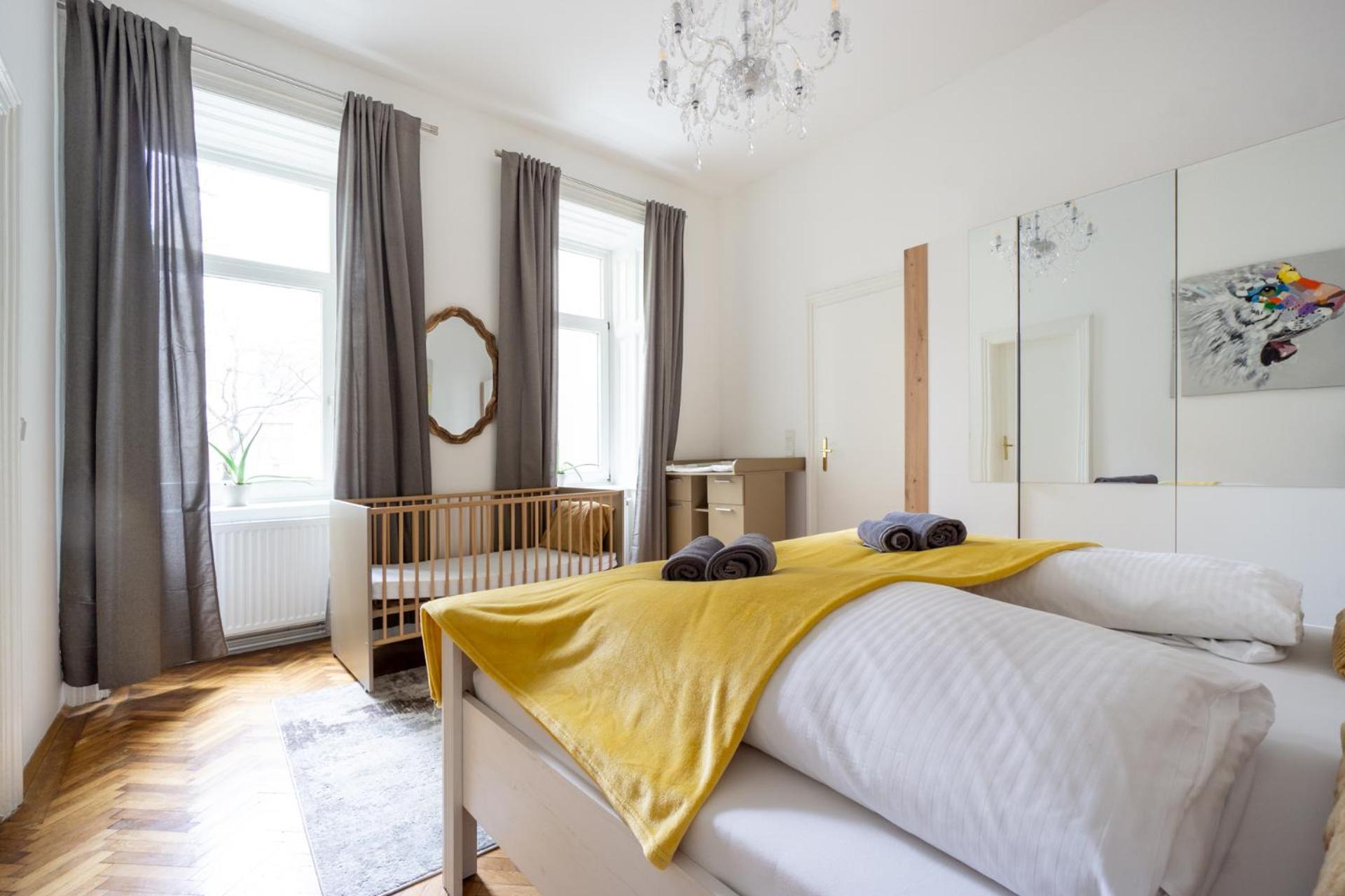 Central Apartment In Viennese Old Building Dış mekan fotoğraf